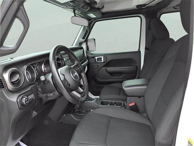 used 2022 Jeep Gladiator car, priced at $28,500