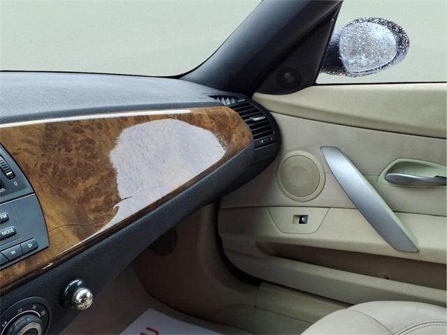 used 2007 BMW Z4 car, priced at $11,000