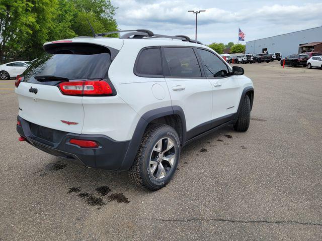 used 2015 Jeep Cherokee car, priced at $11,500