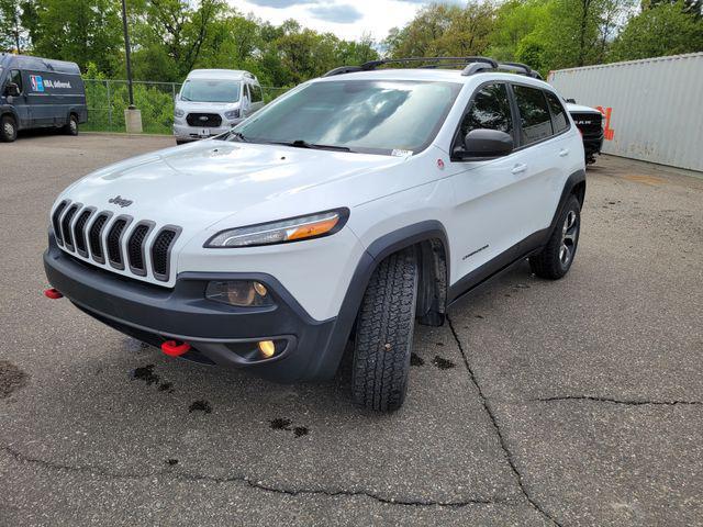 used 2015 Jeep Cherokee car, priced at $11,500