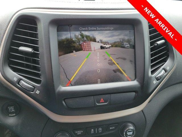 used 2015 Jeep Cherokee car, priced at $13,500