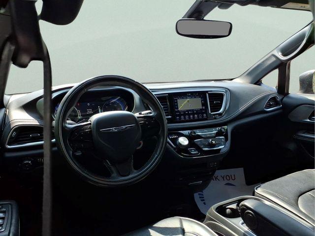 used 2020 Chrysler Pacifica car, priced at $16,500