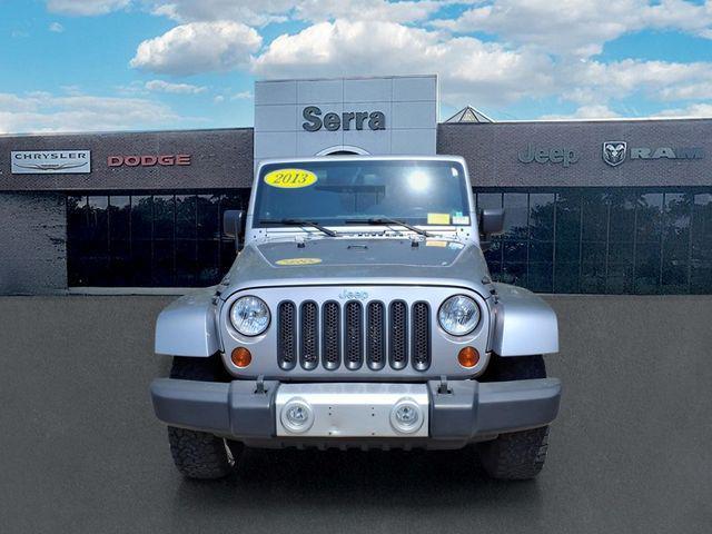 used 2013 Jeep Wrangler Unlimited car, priced at $11,500
