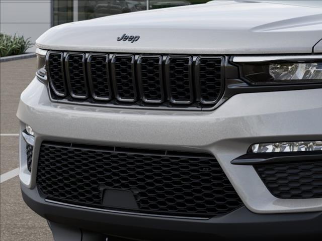 new 2025 Jeep Grand Cherokee car, priced at $49,455