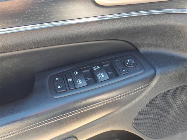 used 2014 Jeep Grand Cherokee car, priced at $6,000