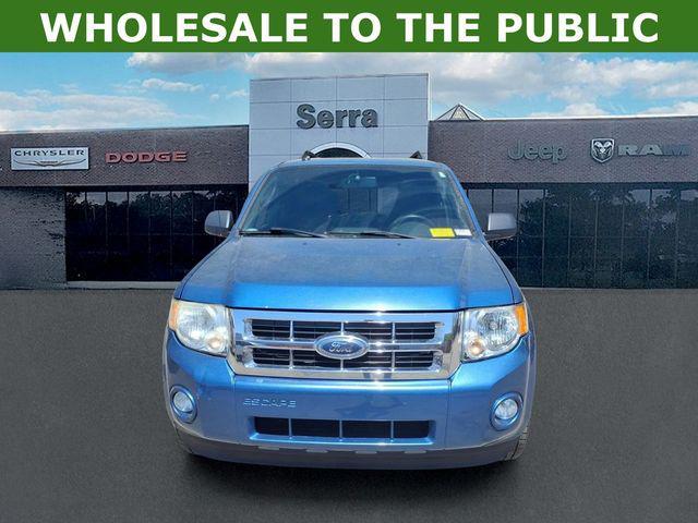 used 2010 Ford Escape car, priced at $5,000