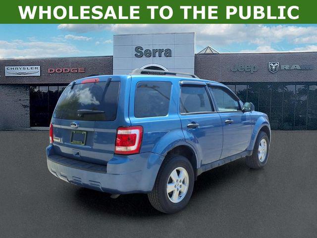 used 2010 Ford Escape car, priced at $5,000