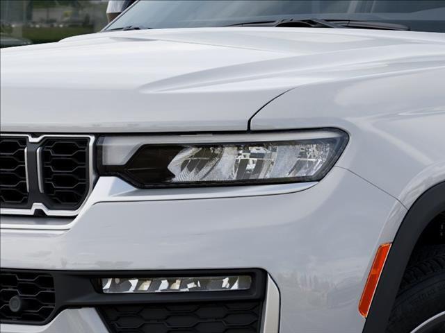 new 2026 Jeep Grand Cherokee car, priced at $46,487