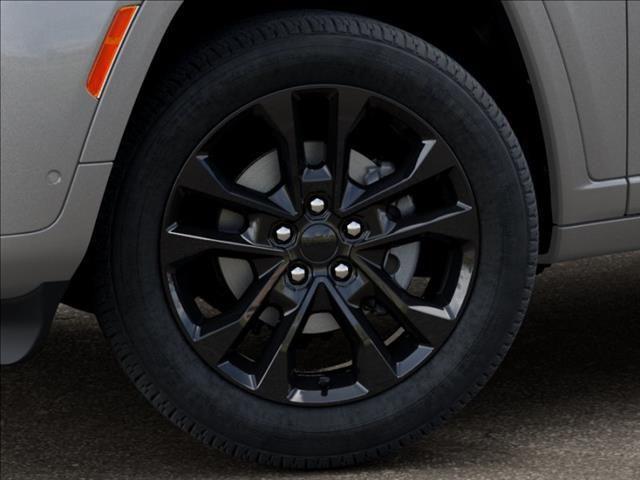 new 2026 Jeep Grand Cherokee car, priced at $50,211