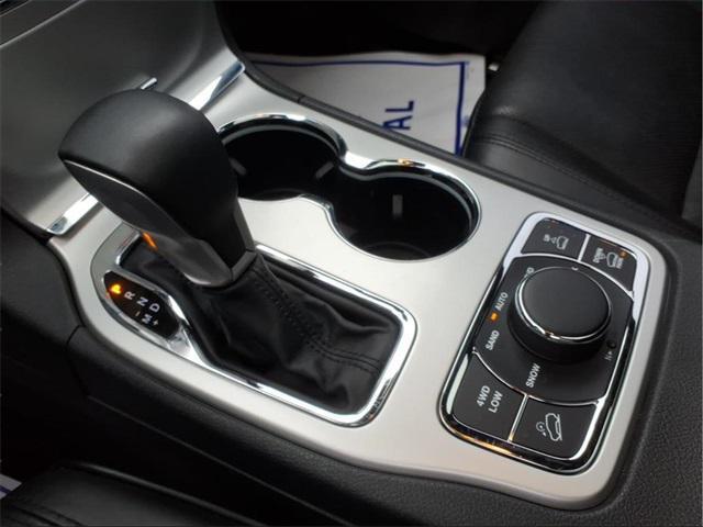 used 2016 Jeep Grand Cherokee car, priced at $11,000