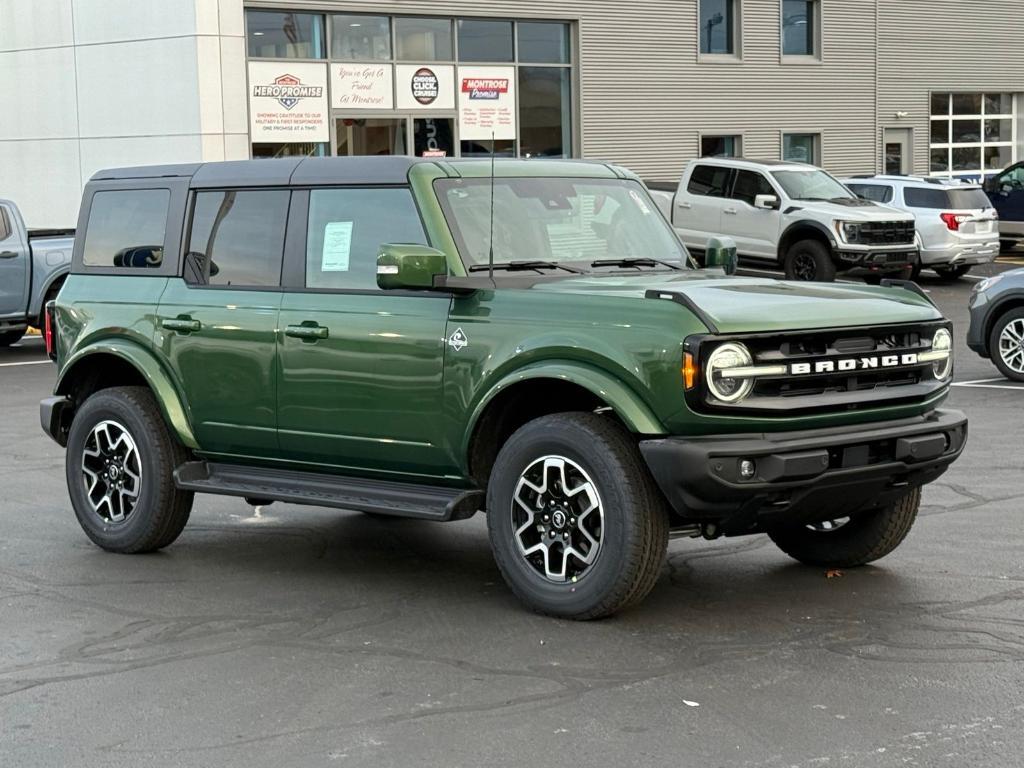 new 2025 Ford Bronco car, priced at $55,090
