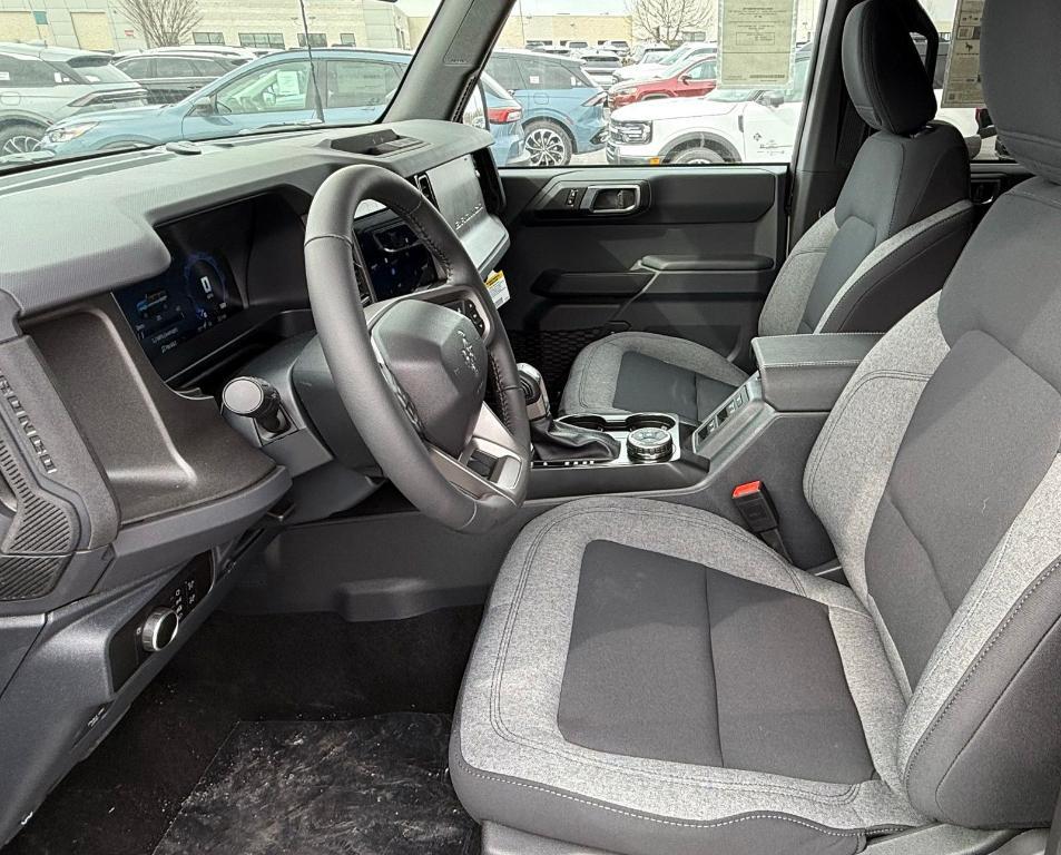 new 2025 Ford Bronco car, priced at $44,425