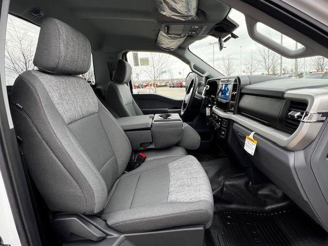 new 2025 Ford F-350 car, priced at $52,700