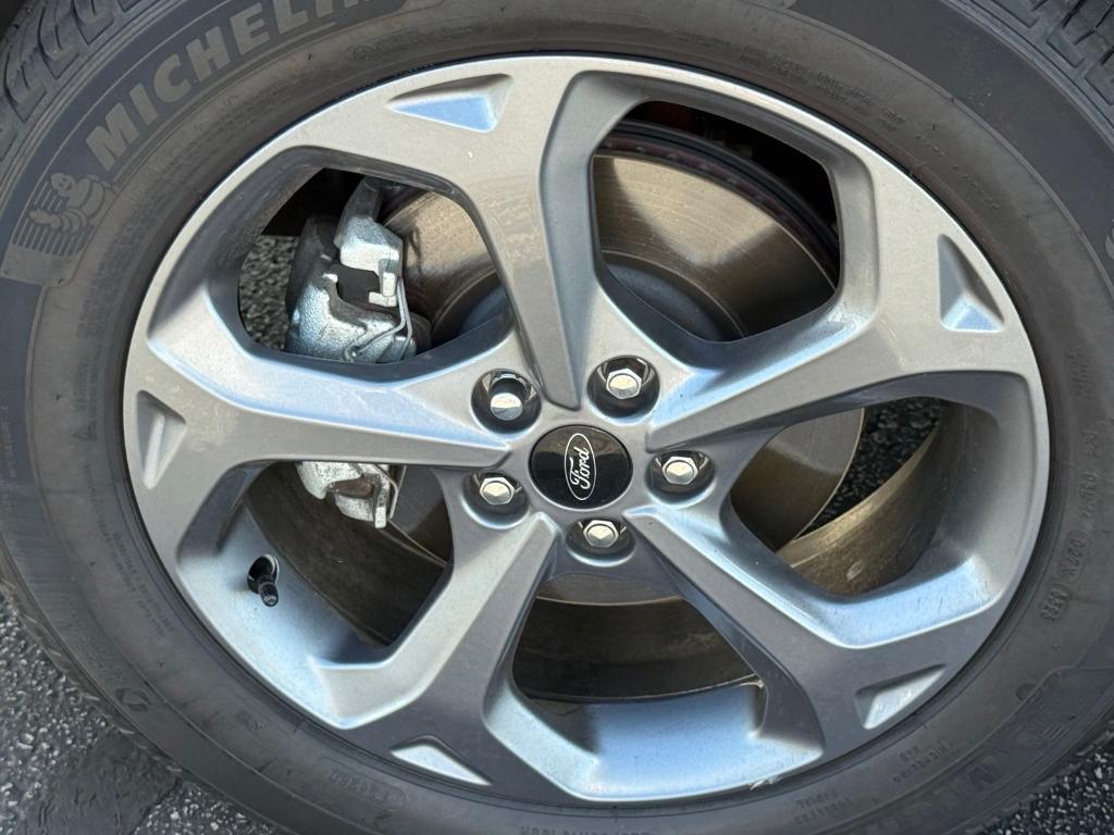 used 2024 Ford Escape car, priced at $25,362