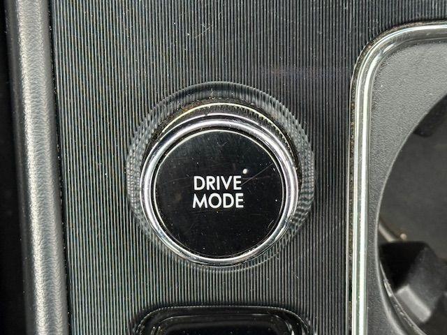 2022 Infinite Black Metallic Lincoln Corsair