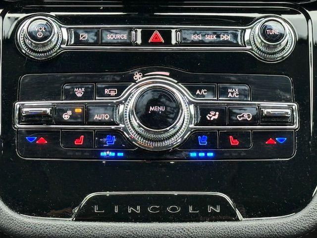 2022 Infinite Black Metallic Lincoln Corsair