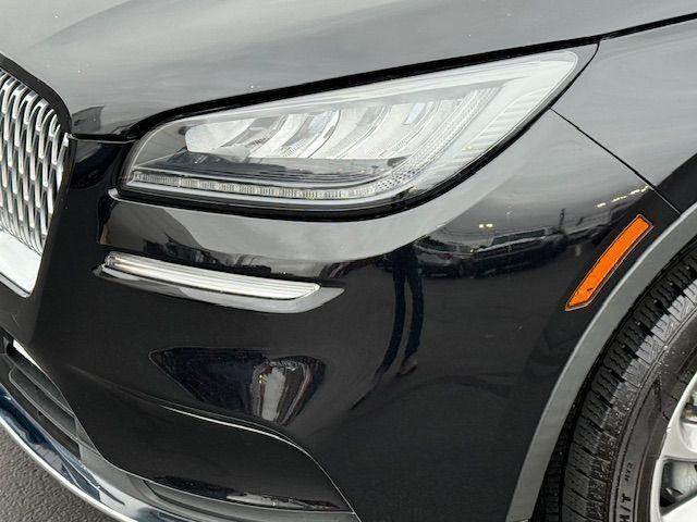 2022 Infinite Black Metallic Lincoln Corsair