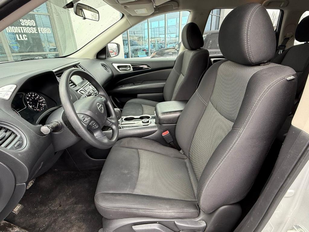 used 2019 Nissan Pathfinder car, priced at $12,921
