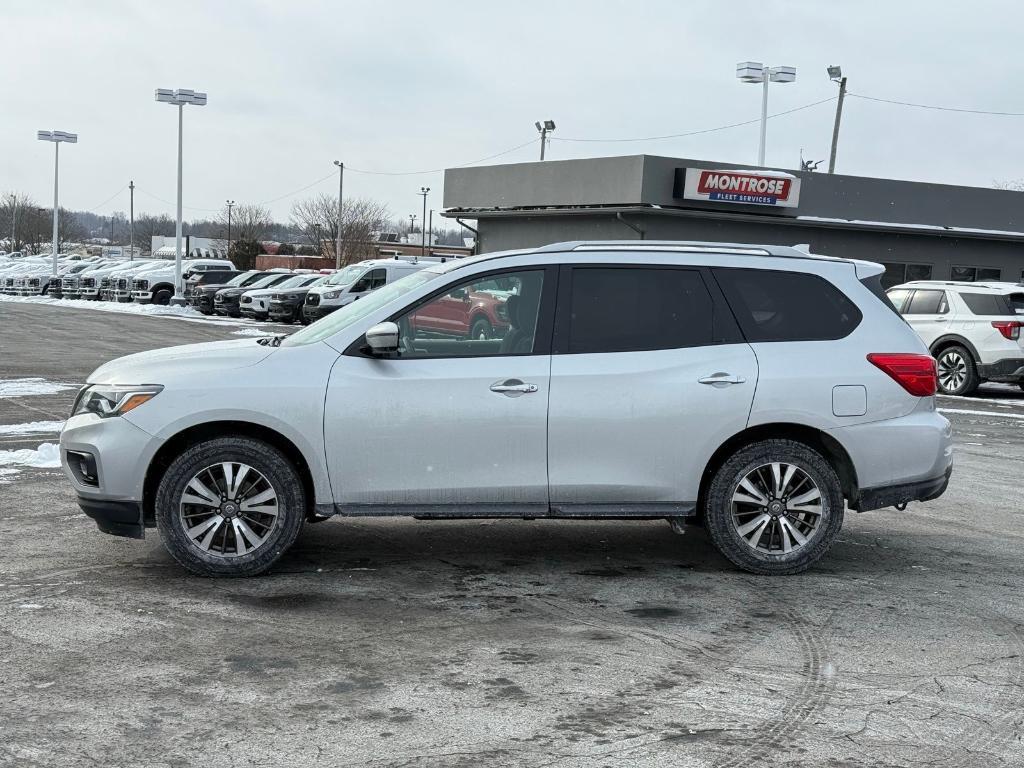 used 2019 Nissan Pathfinder car, priced at $12,921
