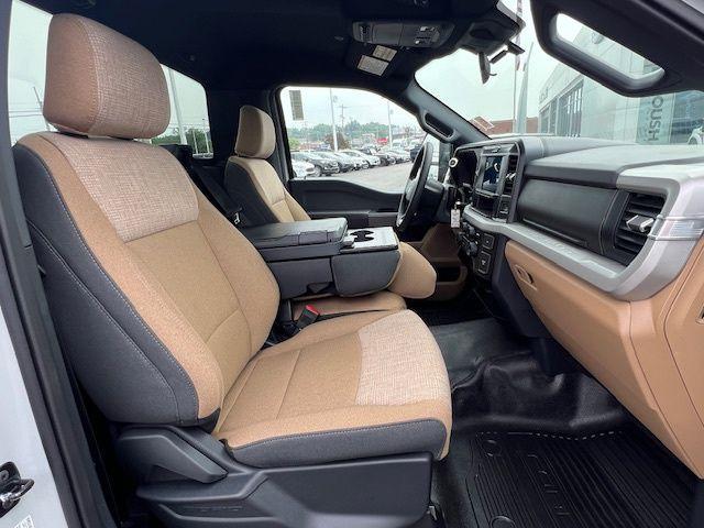 new 2025 Ford F-350 car, priced at $67,220