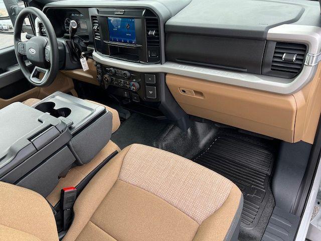 new 2025 Ford F-350 car, priced at $67,220