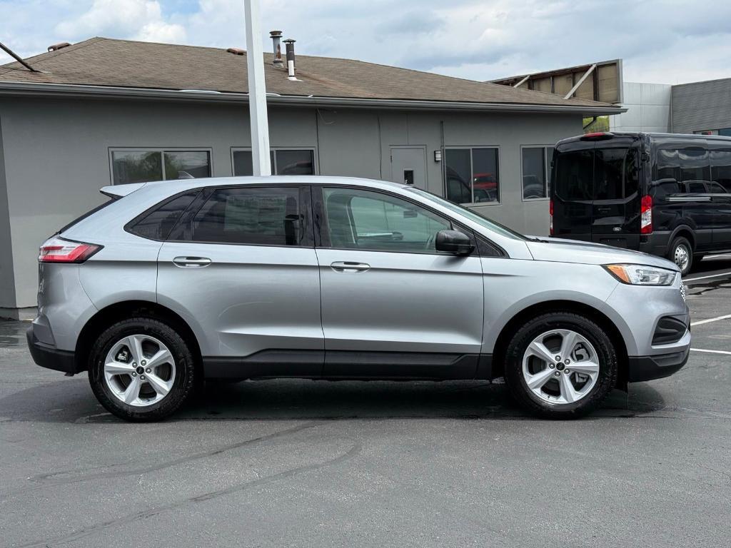 used 2024 Ford Edge car, priced at $31,995