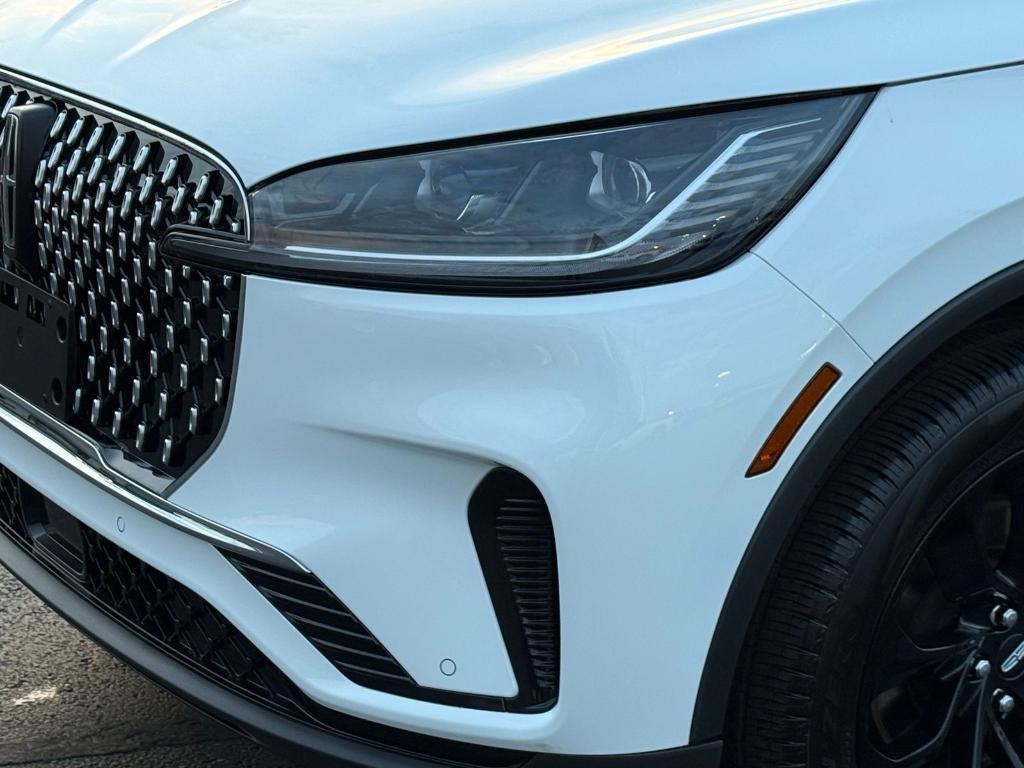 used 2025 Lincoln Aviator car, priced at $63,847