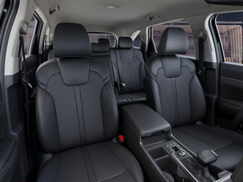 used 2025 Kia Sorento car, priced at $31,215