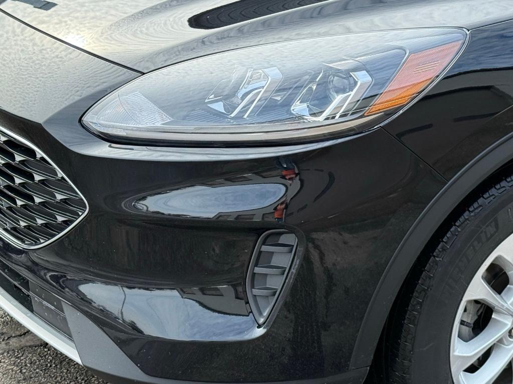 used 2022 Ford Escape car, priced at $18,734