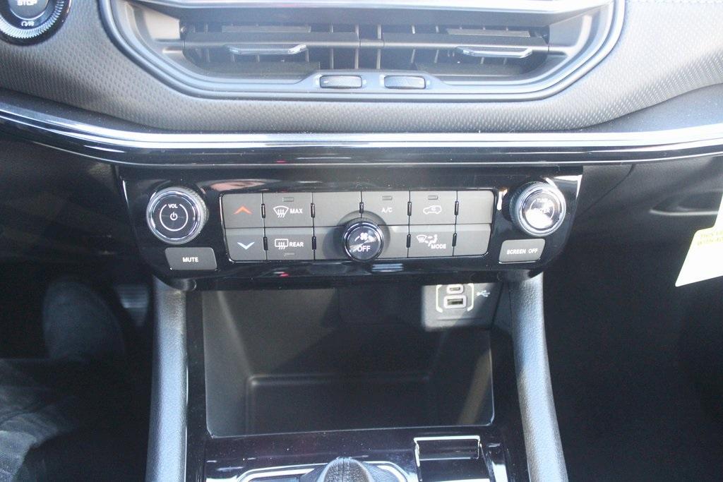 new 2026 Jeep Compass car, priced at $31,899