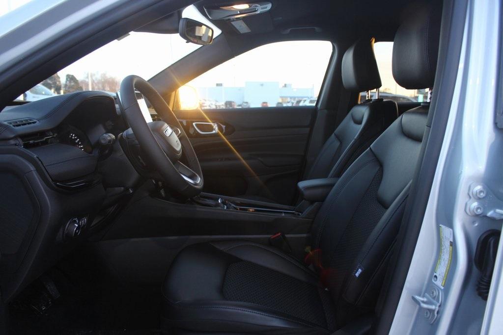 new 2026 Jeep Compass car, priced at $31,899