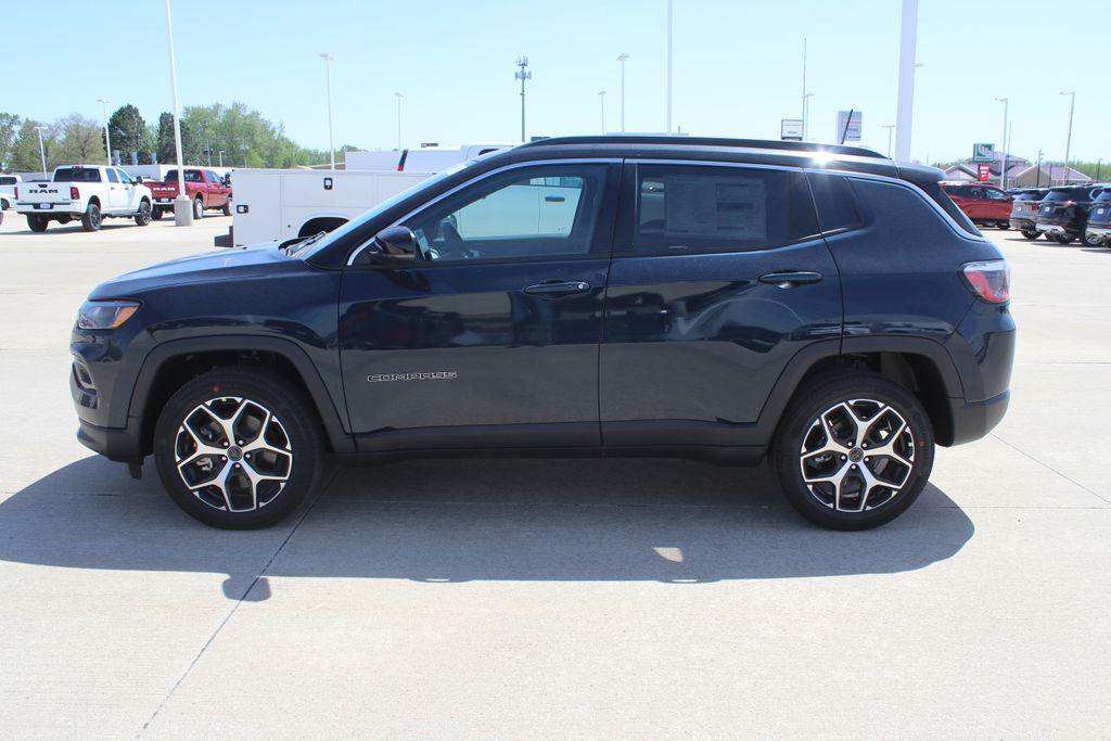 new 2026 Jeep Compass car, priced at $33,343