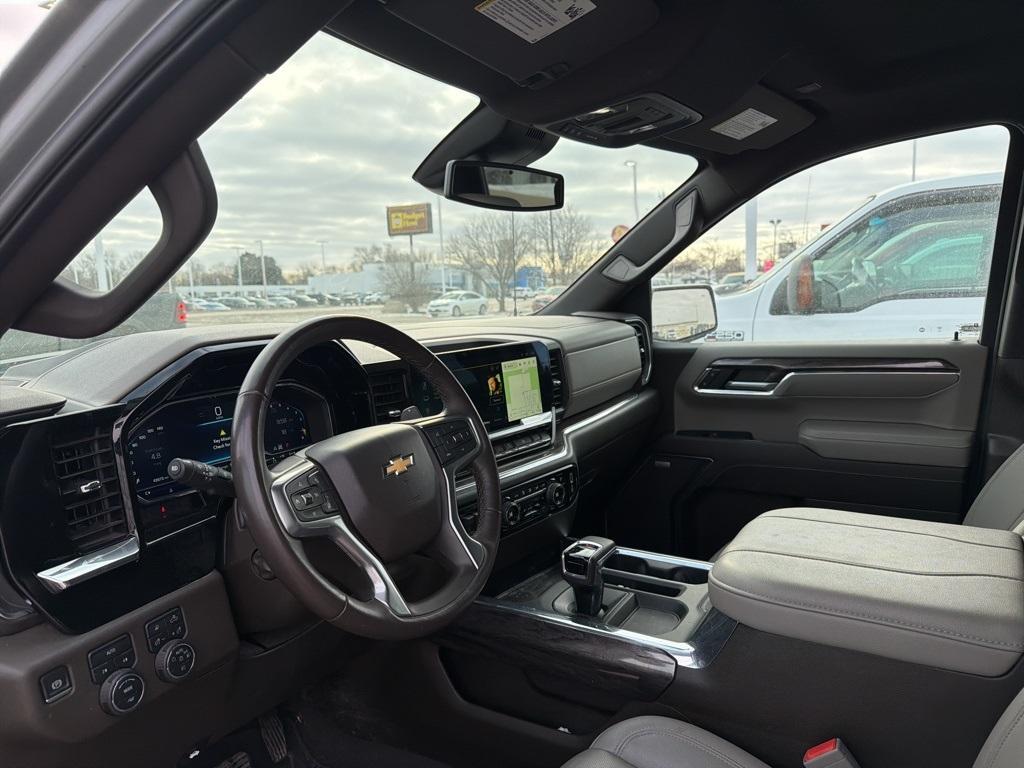 used 2023 Chevrolet Silverado 1500 car, priced at $43,989