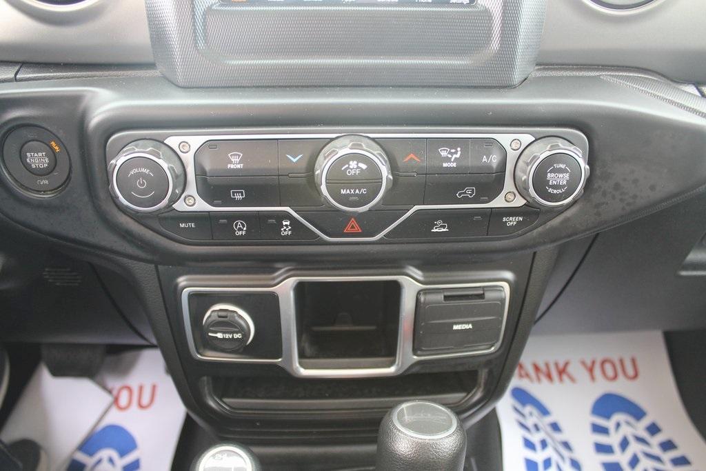 used 2023 Jeep Gladiator car, priced at $28,987