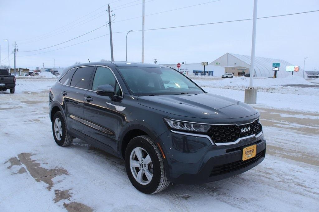 used 2023 Kia Sorento car, priced at $24,238