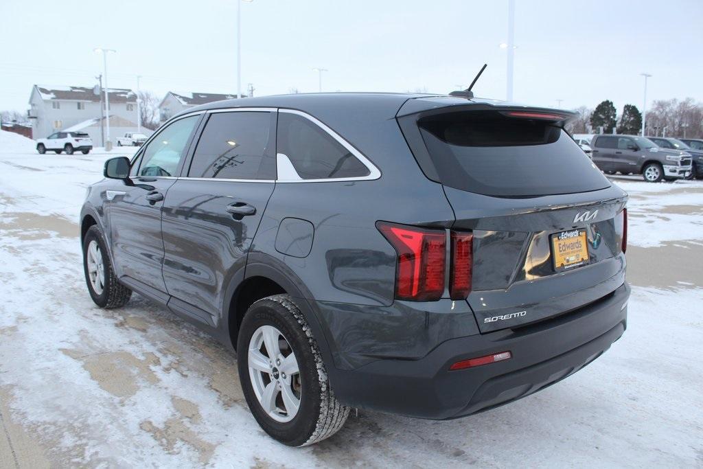 used 2023 Kia Sorento car, priced at $24,238