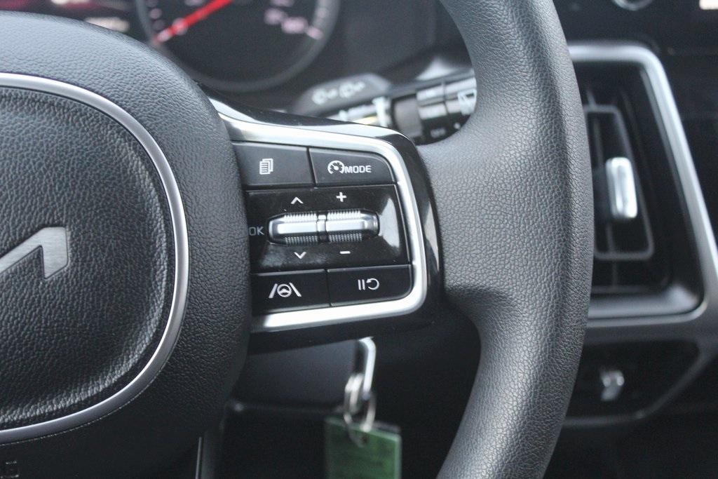 used 2023 Kia Sorento car, priced at $24,238