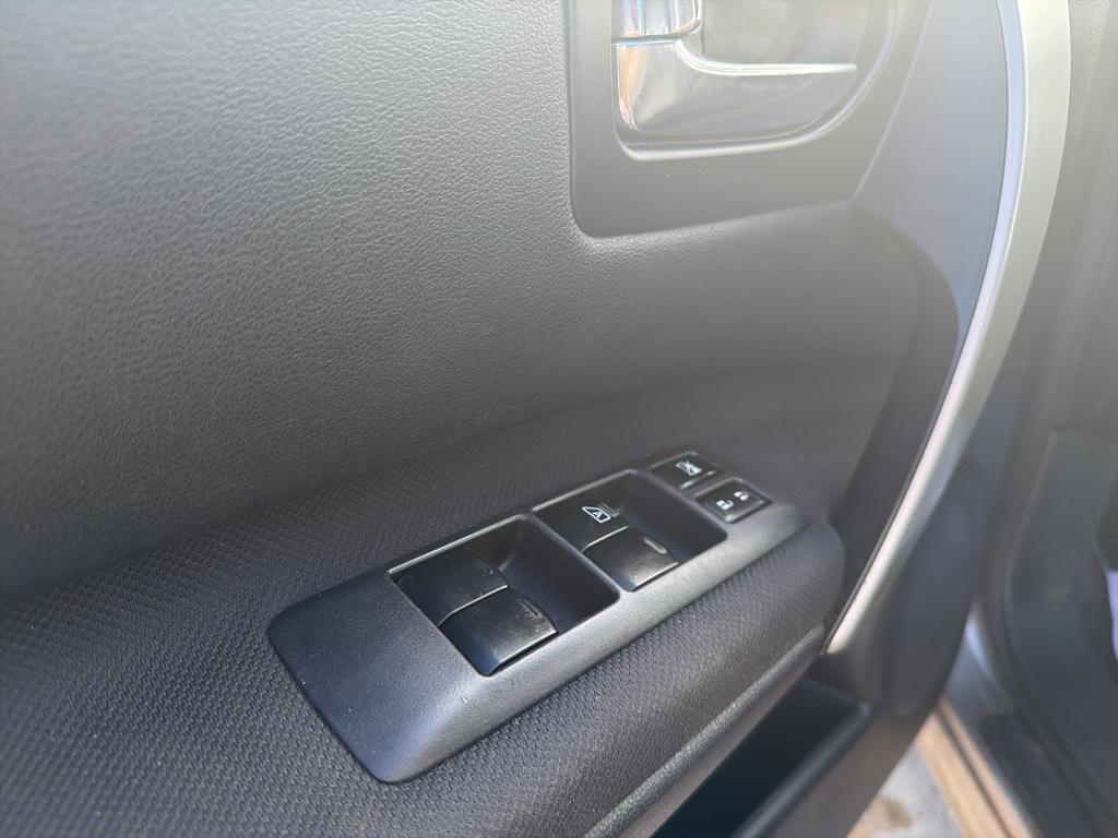 used 2011 Nissan Rogue car, priced at $5,377