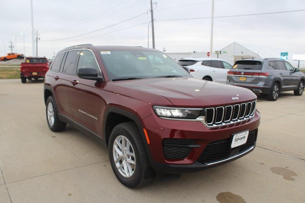 new 2025 Jeep Grand Cherokee car, priced at $39,939