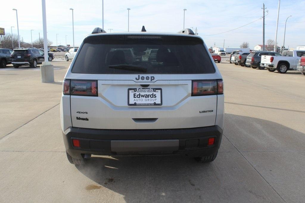 new 2026 Jeep Cherokee car, priced at $42,359