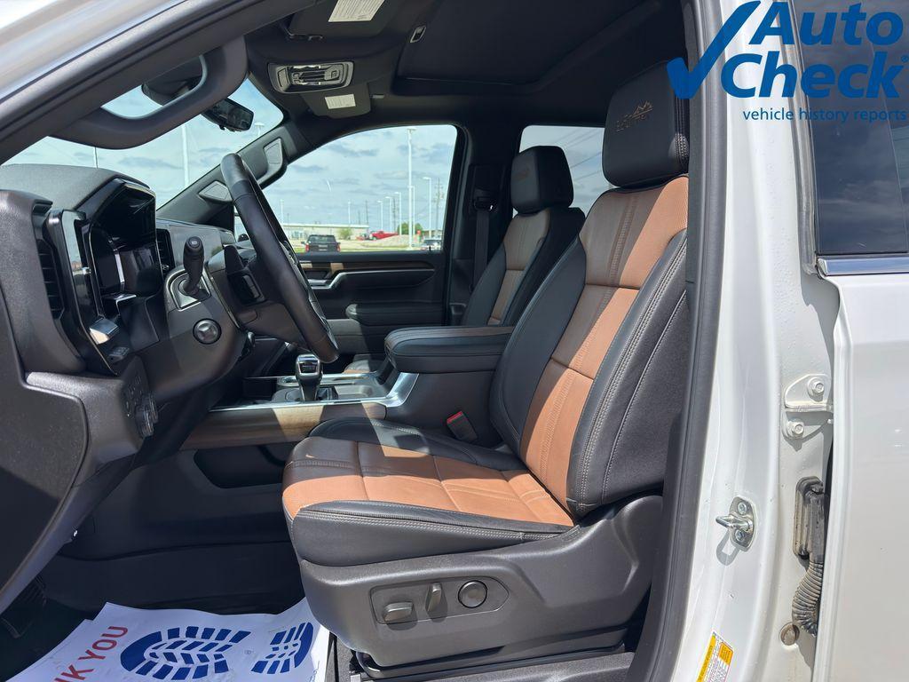 used 2025 Chevrolet Silverado 1500 car, priced at $58,990
