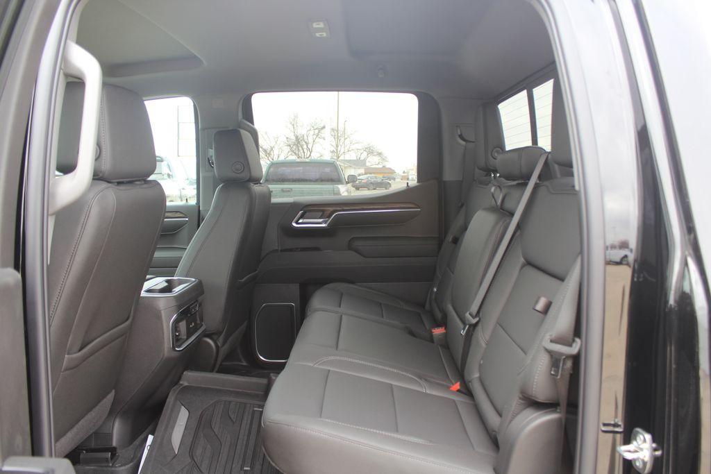 new 2026 GMC Sierra 1500 car, priced at $64,072