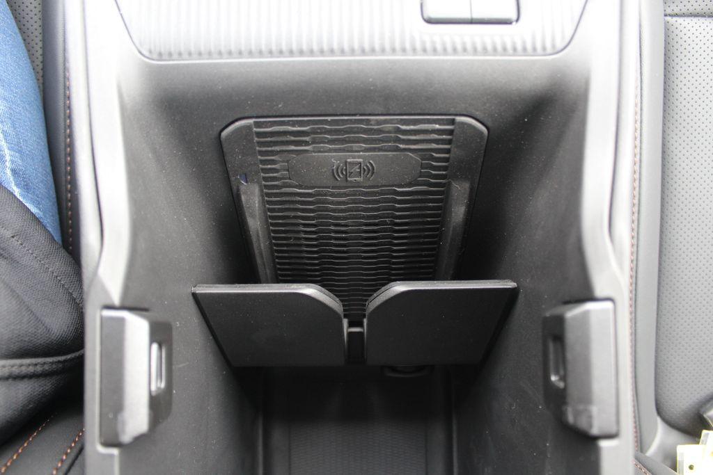 new 2026 Jeep Cherokee car, priced at $38,475