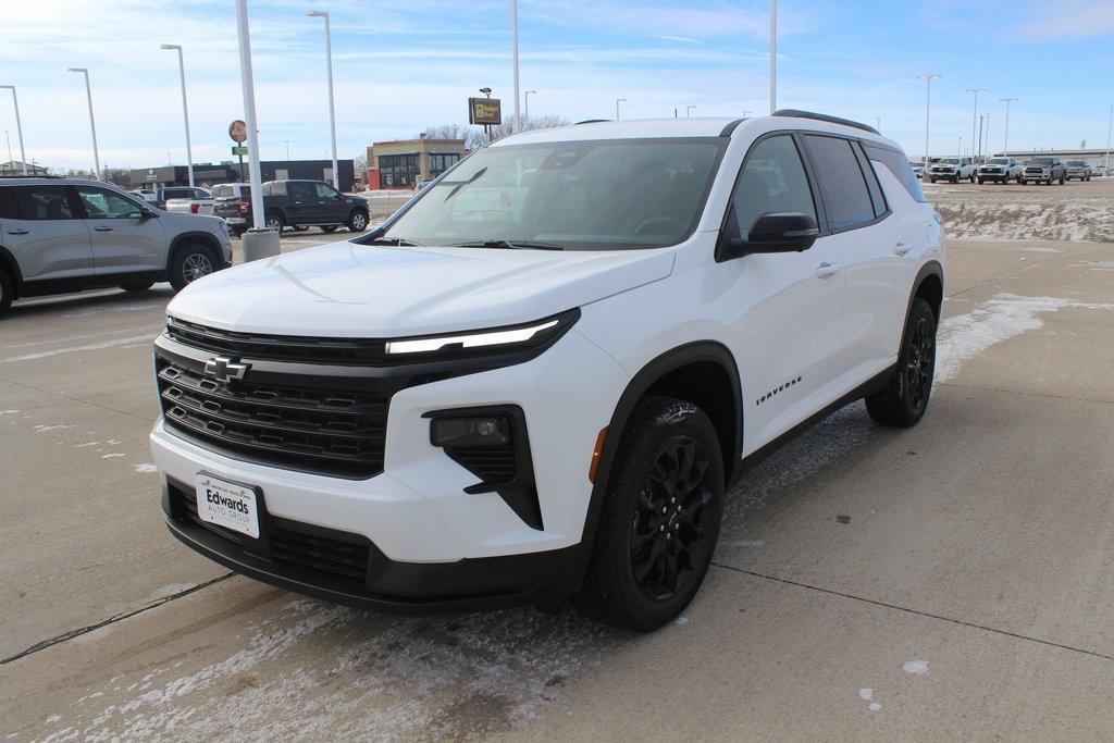 new 2026 Chevrolet Traverse car