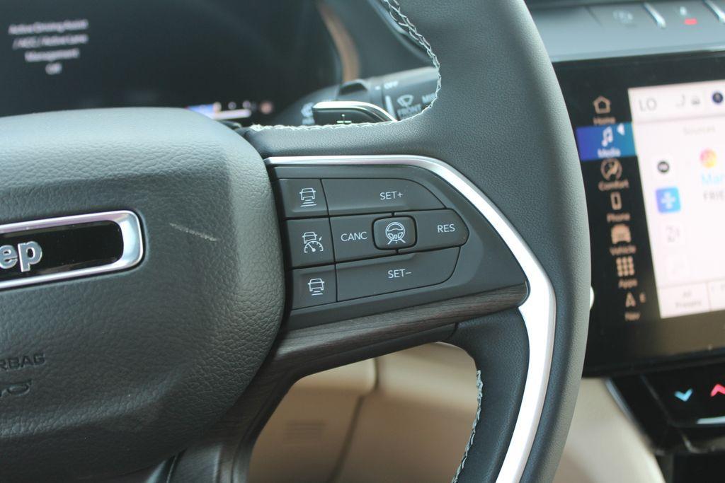 new 2026 Jeep Grand Cherokee L car, priced at $45,765