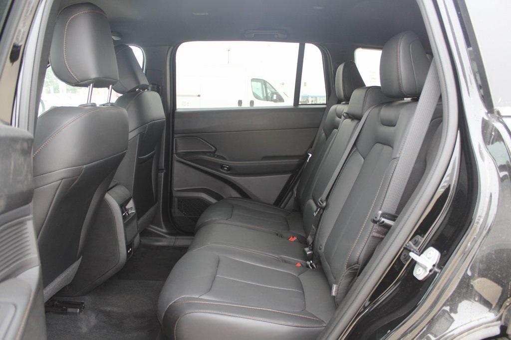 new 2026 Jeep Cherokee car, priced at $41,955