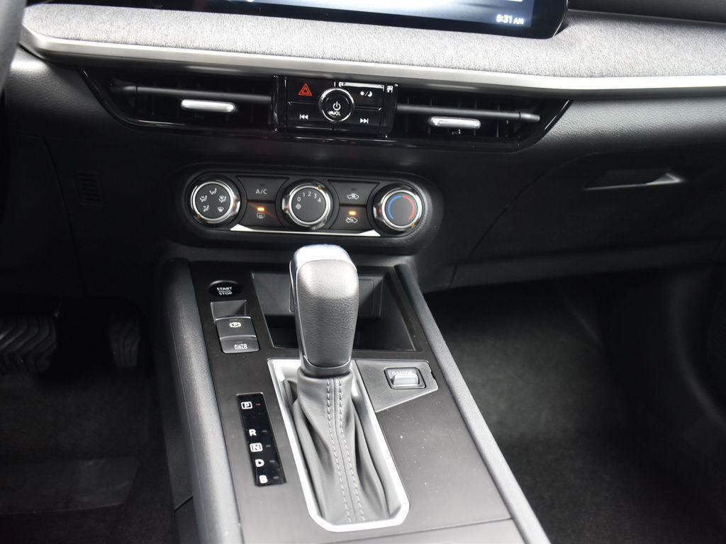 new 2026 Nissan Kicks car, priced at $22,556