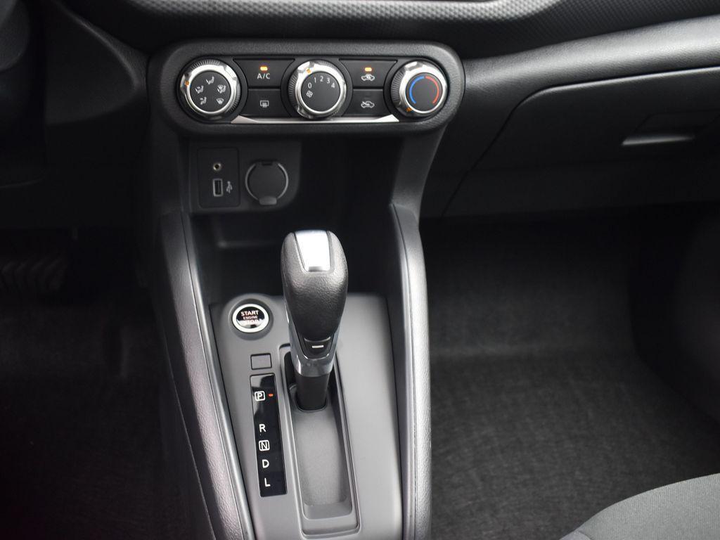 new 2025 Nissan Kicks car, priced at $21,917