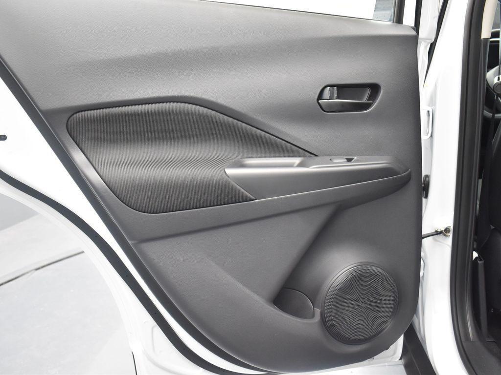 new 2025 Nissan Kicks car, priced at $21,917