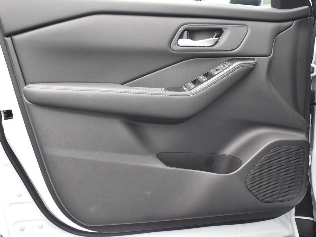 new 2026 Nissan Rogue car, priced at $26,980